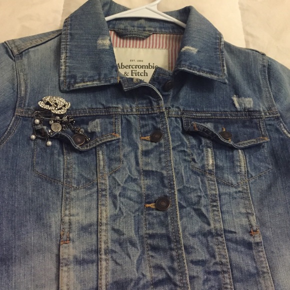 Abercrombie Fitch denim jacket - Picture 3 of 4