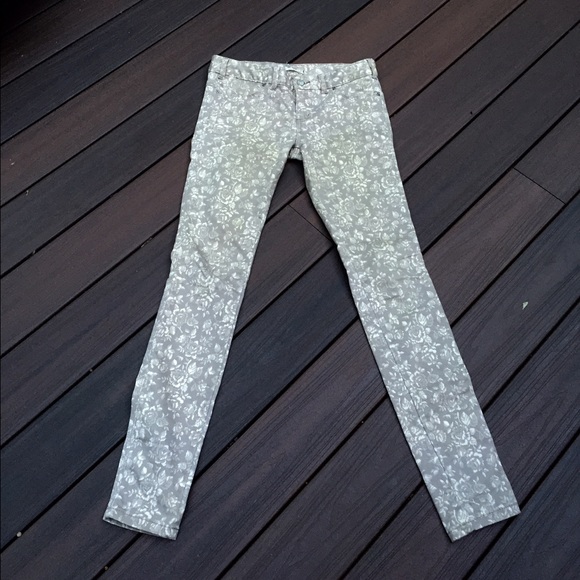 Free People Skinny Jean with floral design