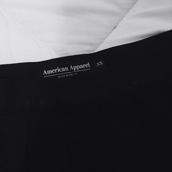 AA Tennis Skirt - Picture 2 of 3