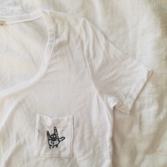 Brandy Melville Tops - ❌SOLD❌ Brandy "rock on" Cropped t-shirt