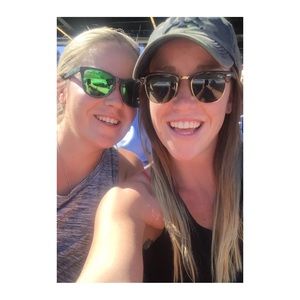 Meet your Posher, Jackie