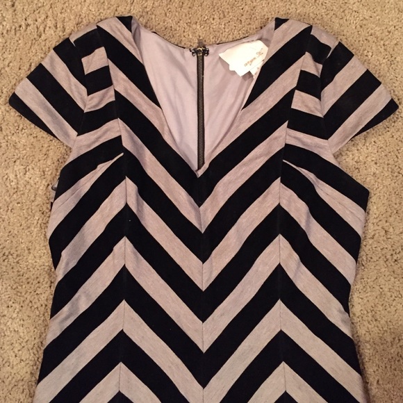 Chevron Dress - Picture 1 of 4