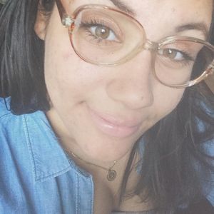 Meet your Posher, Beatriz