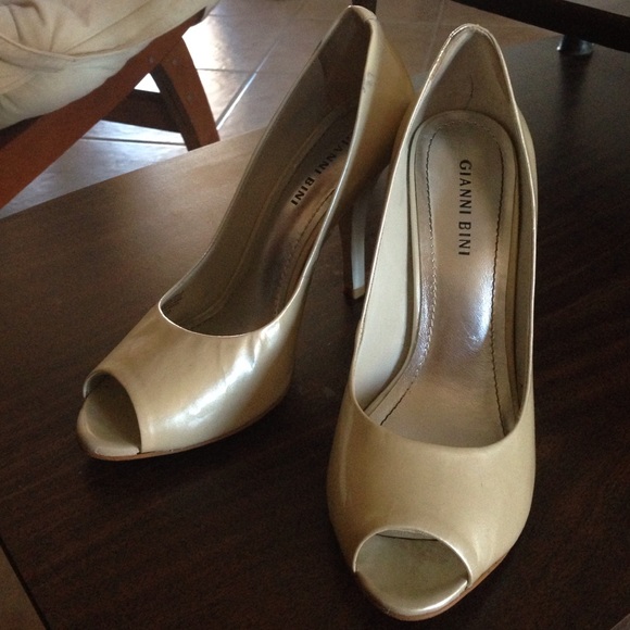 Gianni Bini heels