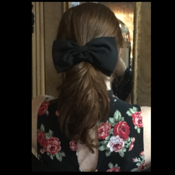 Meet your Posher, Krista - Picture 2 of 4