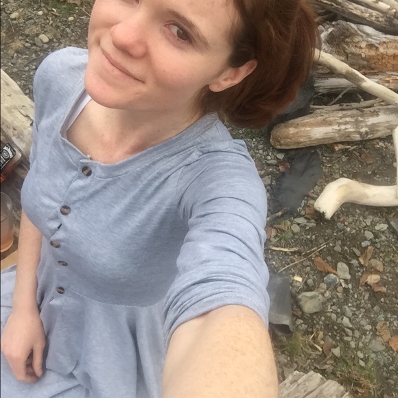 Meet your Posher, Krista - Picture 3 of 4