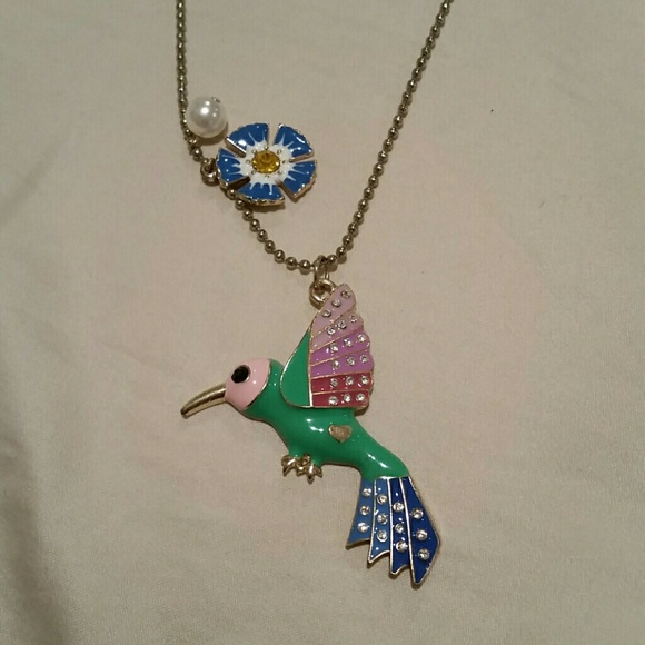 Betsey Johnson hummingbird necklace