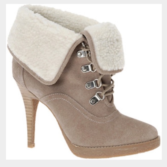 🚫SOLD🚫Aldo bootie in beige