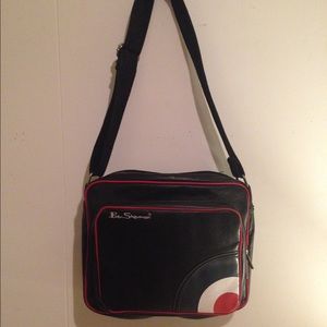 BEN SHERMAN  LAPTOP/ MESSENGER BAG MEDIUM