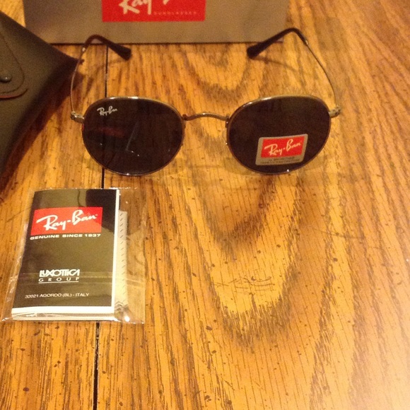 Ray Ban