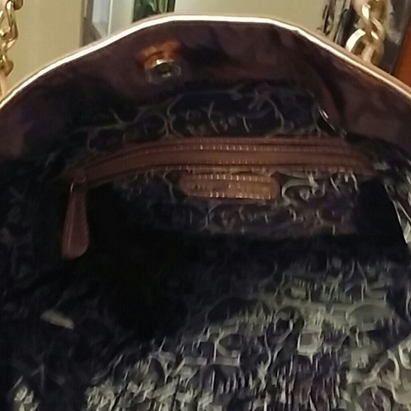 Purse - Picture 4 of 4