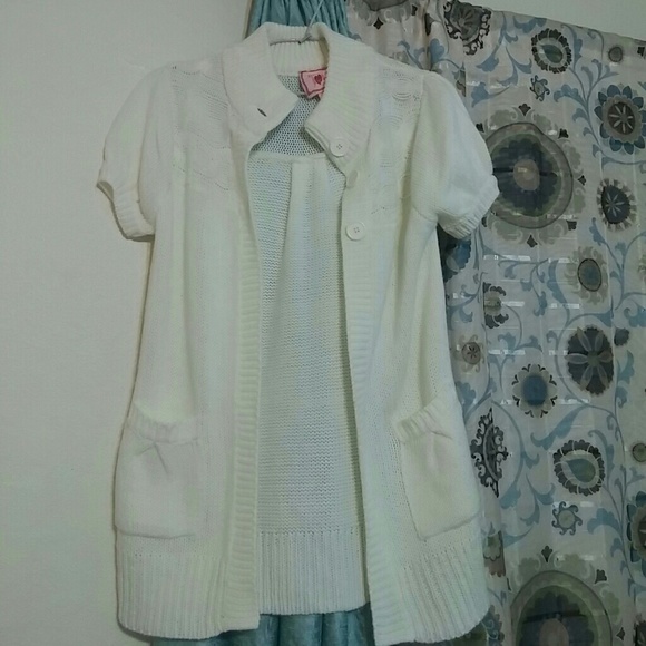 Little Girls sweater NWOT