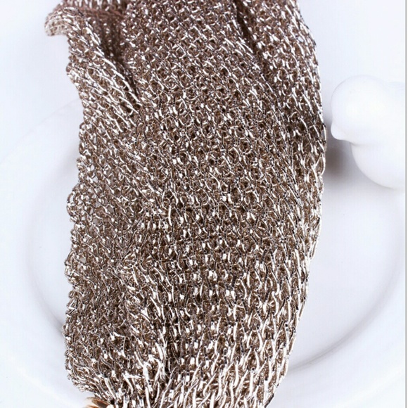 Gold weaving necklace - Picture 4 of 4