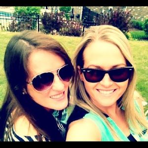 Meet your Posher, Erica