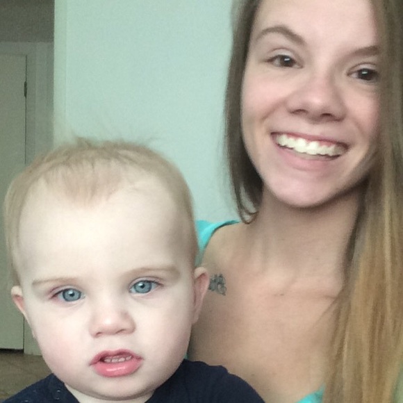 Meet your Posher, Kaelyn