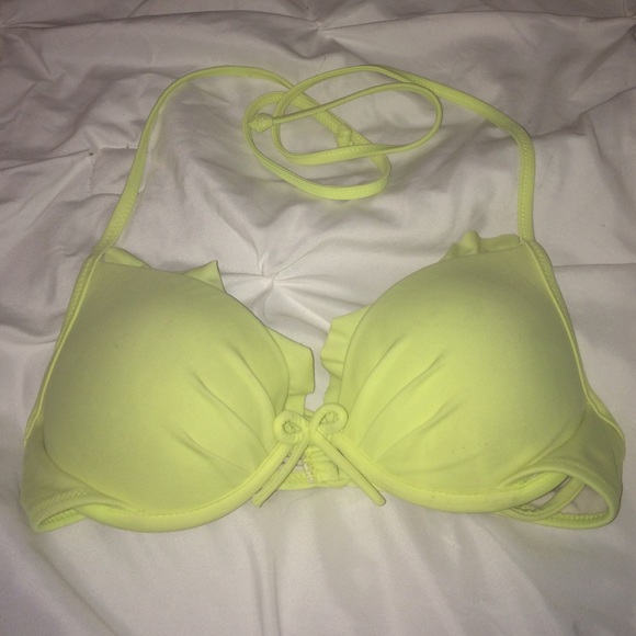 VS "the fabulous top" bikini