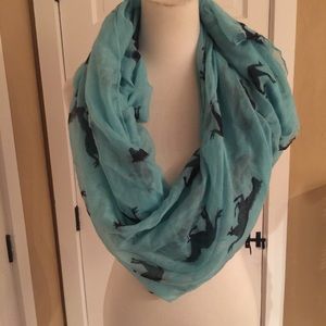 Horse scarf. Blue