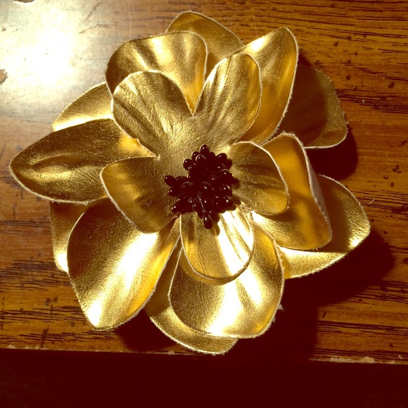 Hair flower