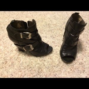 Vince Camuto heeled peeptoe booties