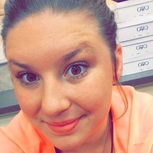 Meet your Posher, Tamrah