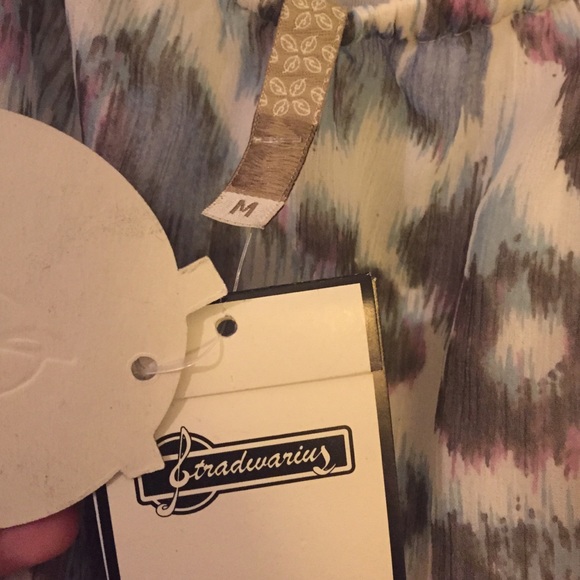 . Layered Tank Top . - Picture 3 of 3