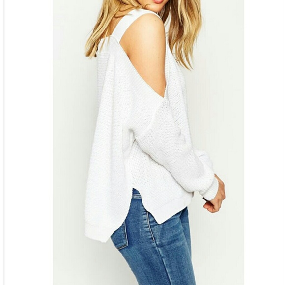 WHITE OFF THE SHOULDER SWEATER - Picture 2 of 4