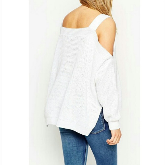WHITE OFF THE SHOULDER SWEATER - Picture 3 of 4