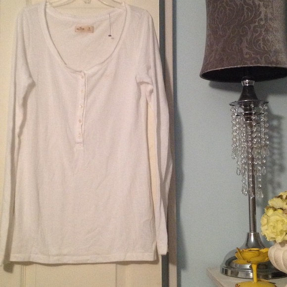 💞HOLLISTER HENLEY💕