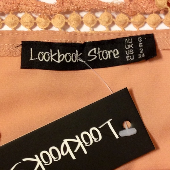 ๐ NWT lace top ๐ - Picture 3 of 4