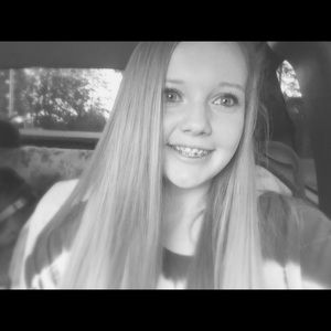 Meet your Posher, Leathie