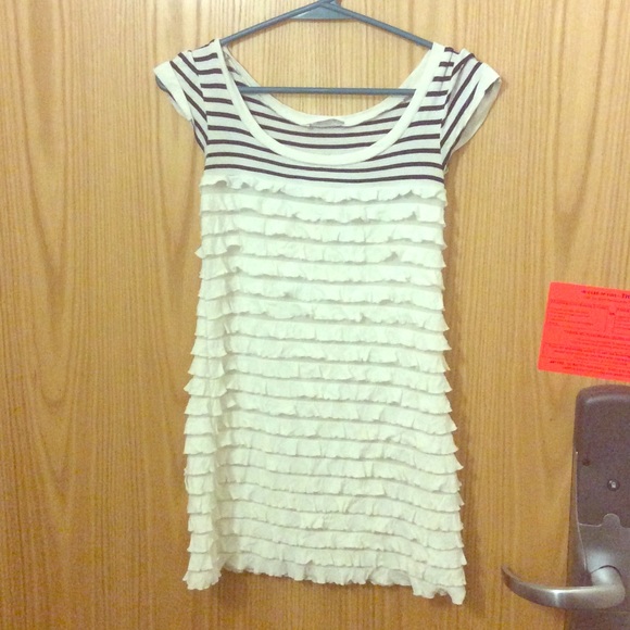 Cute French-style white top