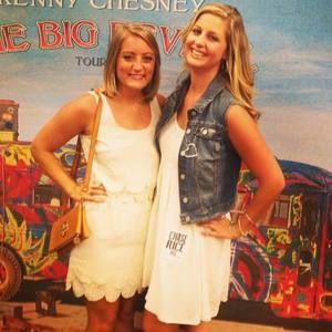 Meet your Posher, Chelsey