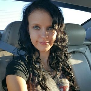 Meet your Posher, Cydney