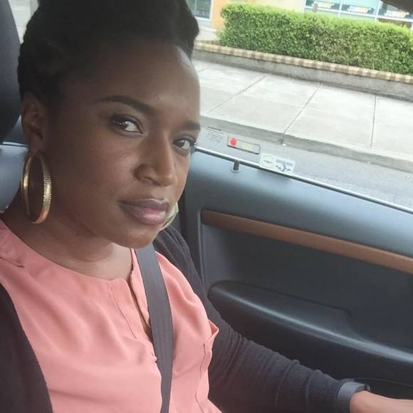 Meet your Posher, Sia