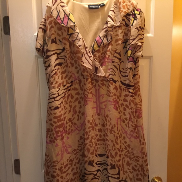 SOLD - Picture 3 of 4