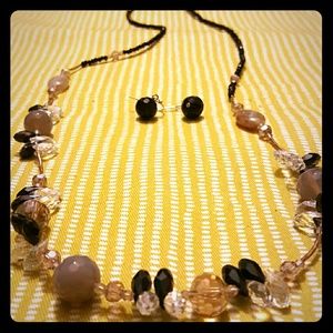 Necklace and earrings set