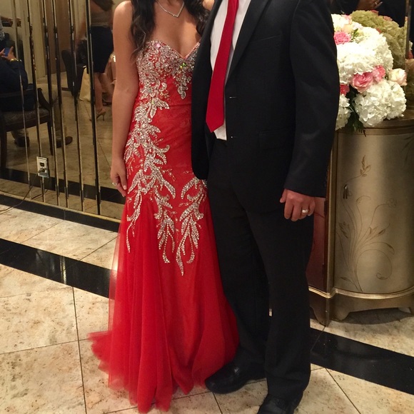 Gorgeous red gown