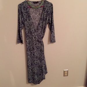 Like new! Worn 1 BCBG wrap dress
