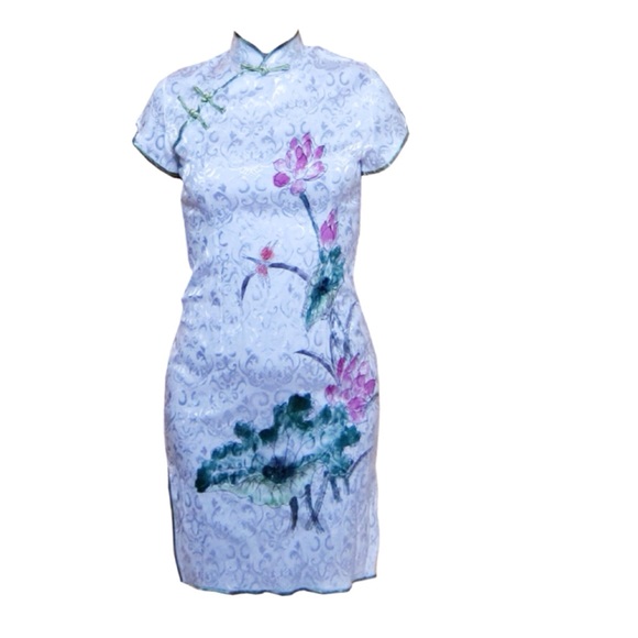 Asian floral watercolor dress fits 34B chest