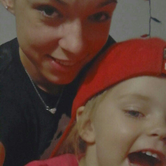 Meet your Posher, Safphire - Picture 1 of 1