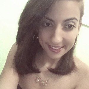 Meet your Posher, Arielle