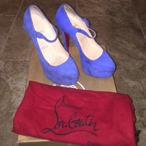 Authentic CL Lady Daf. Worn twice. Royal blue.