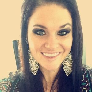 Meet your Posher, Jillian