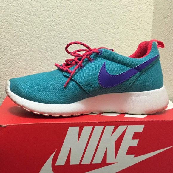 Nike Rosherun SOLD SOLD SOLD