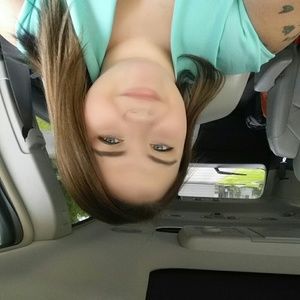 Meet your Posher, Lexi