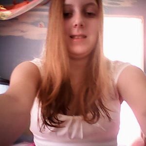 Meet your Posher, Hayley