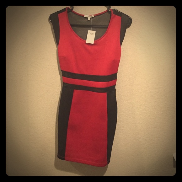 Black and red color block bodycon dress