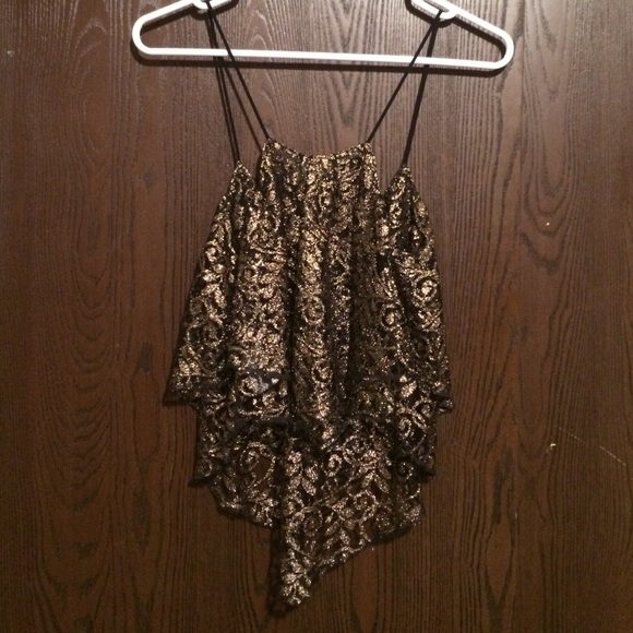 Metallic gold mesh top - Picture 2 of 3