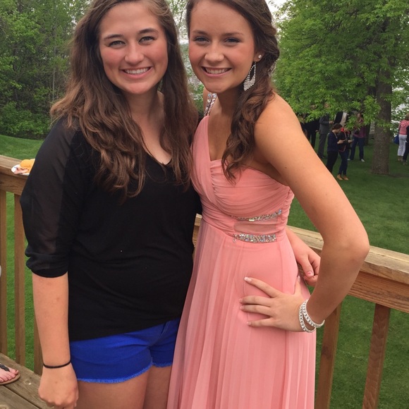 Prom / Homecoming dress - Picture 1 of 4