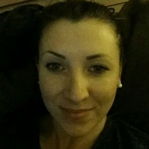 Meet your Posher, Libby